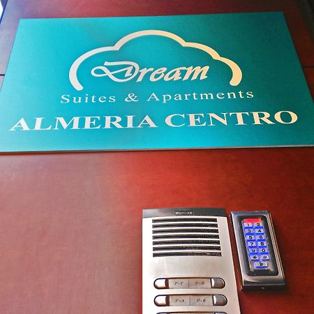 Dream Suites And Apartments Almeria Centro Esterno foto