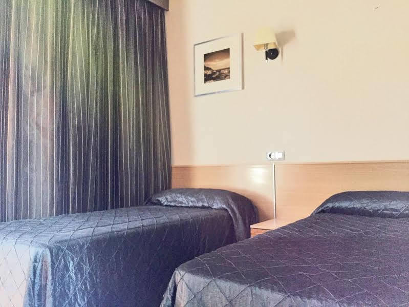 Dream Suites And Apartments Almeria Centro Esterno foto