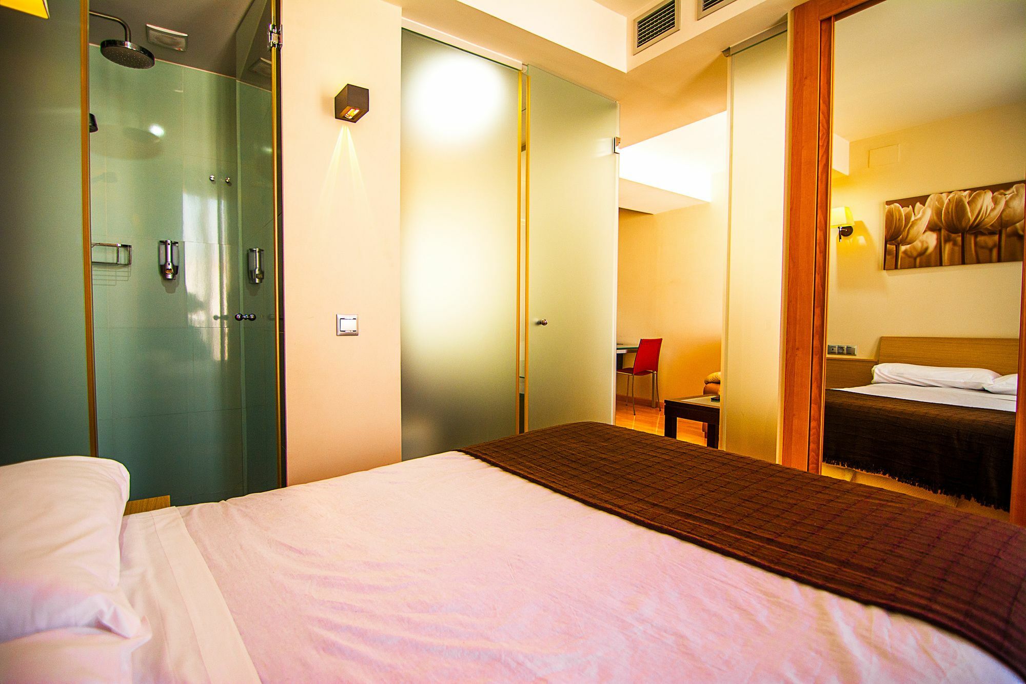 Dream Suites And Apartments Almeria Centro Esterno foto