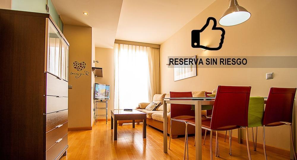 Dream Suites And Apartments Almeria Centro Esterno foto